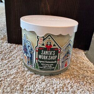 Santa’s Workshop sugared snickerdoodle bath and body works 3 wick candle
